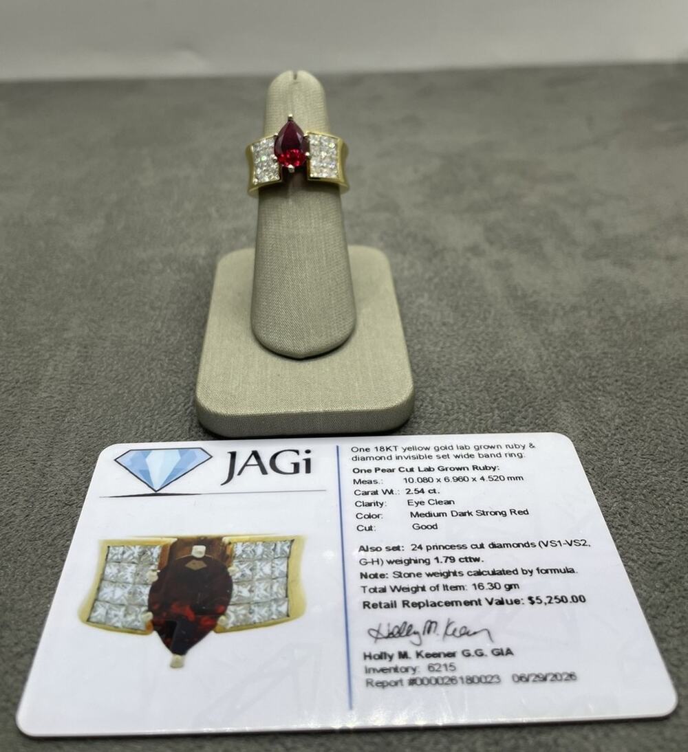 18K Yellow Gold Lab Grown Ruby & Diamond Band Ring (6215)